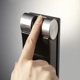 Khóa cửa vân tay Yale YMF 40