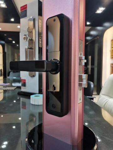 Khóa vân tay TTlock X1