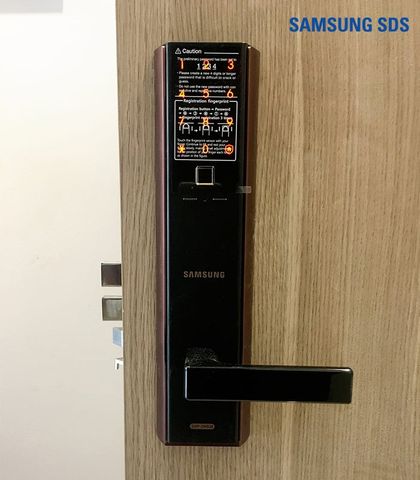 Khóa điện tử Samsung SHP-DH538