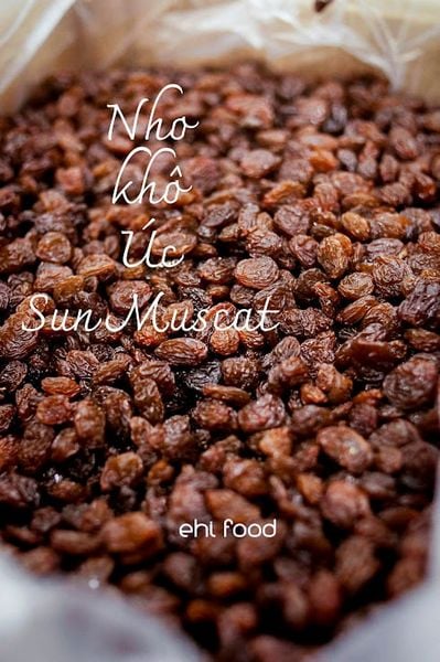 Nho khô rời Úc