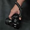 Dây đeo máy ảnh cổ tay Cammix - Xám đen - Dây Dù Paracord - Dây đeo cổ tay Wrist strap cho máy Fujifilm, Sony, Canon, Nikon