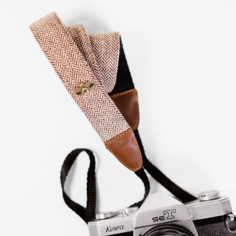  Dây đeo máy ảnh dành cho máy Fuji, Canon, Nikon, Sony - Camera Strap hoạ tiết nâu - Dây deo máy ảnh bản nhỏ Made by Camm 