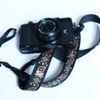 Dây đeo máy ảnh thêu thổ cẩm bản nhỏ Made by Cammix