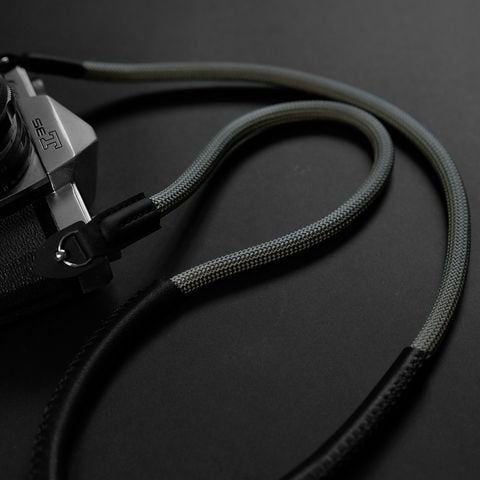  Dây đeo máy ảnh Cammix tròn bọc da dê - Dây dù leo núi 