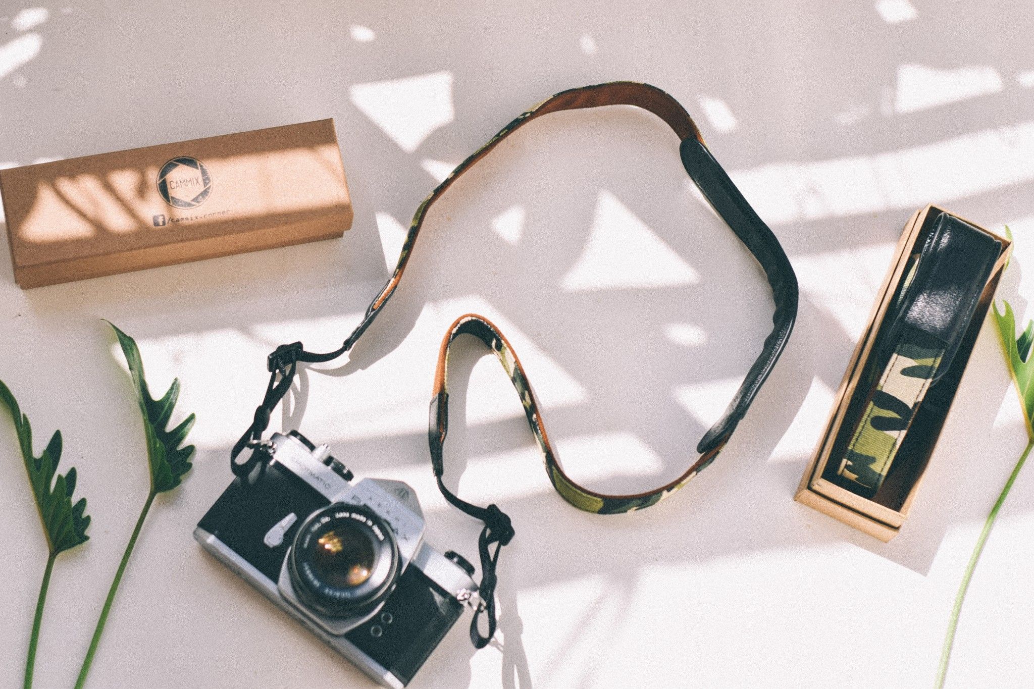 Dây đeo camo lót da lộn phối miếng đệm vai da dê