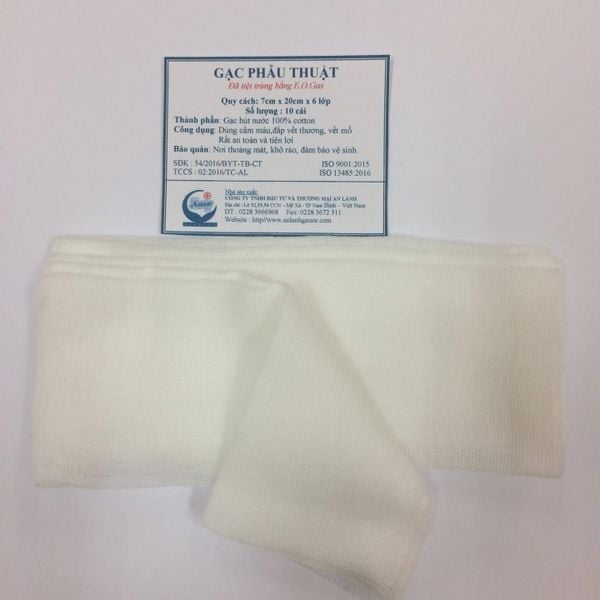  GẠC Y TẾ PHẪU THUẬT 7CM X 20CM X 6 LỚP 