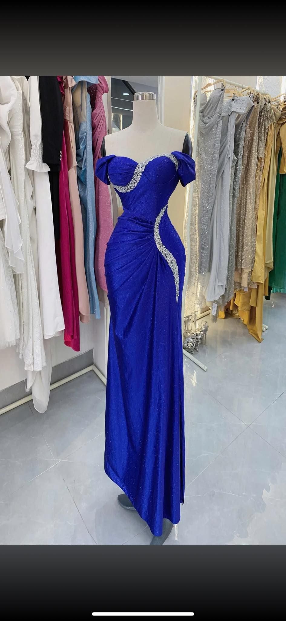 ĐẦM XANH ĐÍNH KẾT SOẮN EO