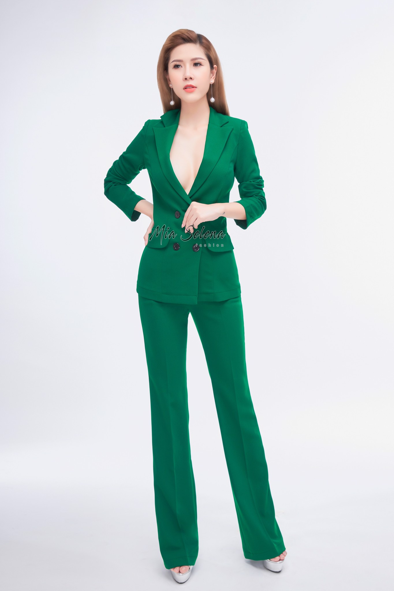 Vest thời trang Mia Selena xanh lá thiết kế trẻ trung
