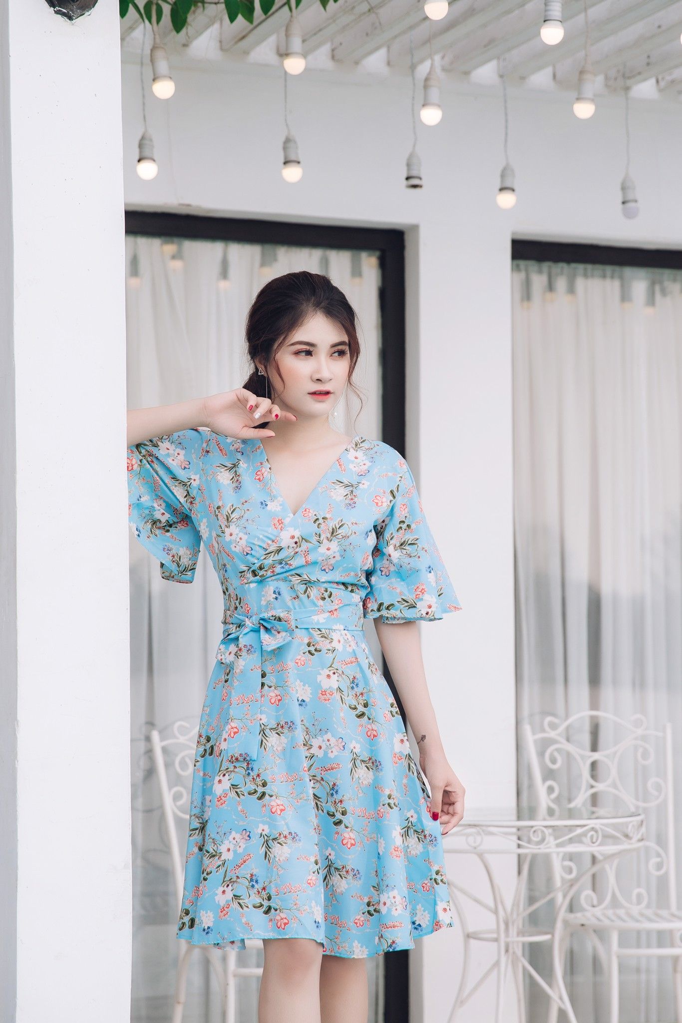 Tăm tia những mẫu váy dạo phố của sao Việt đẹp nhất