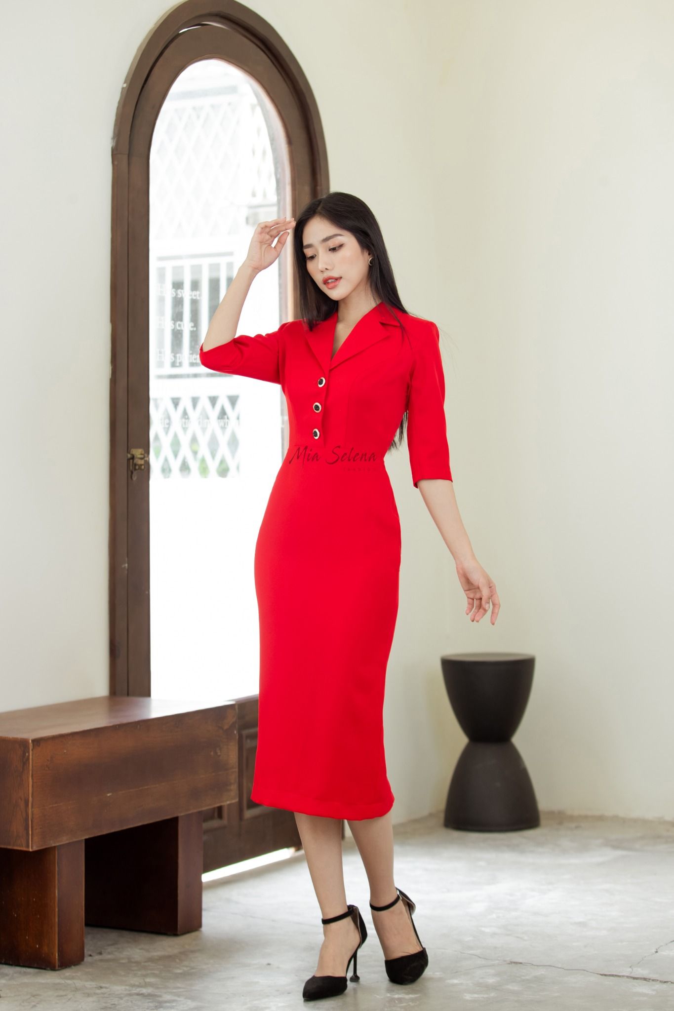 Đầm vest Mia Selena thiết kế trẻ trung, hiện đại