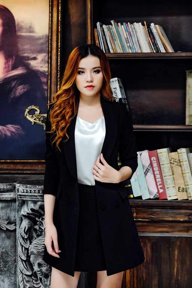 MC Thanh Mai gợi ý phối váy áo màu đen vẫn trẻ trung  Ngôi sao