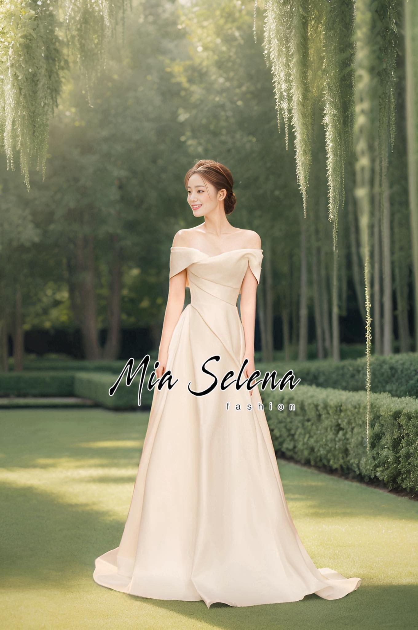 Đầm trắng thiết kế quyến rũ