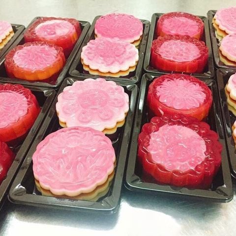 Khay Nhựa Đế Đen, Hộp Nhựa ST-2 / Hộp sushi nhỏ, bánh, trái cây, thực phẩm tươi sống