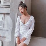  Đầm body cổ tim xẻ sâu tay dài - YD189290 