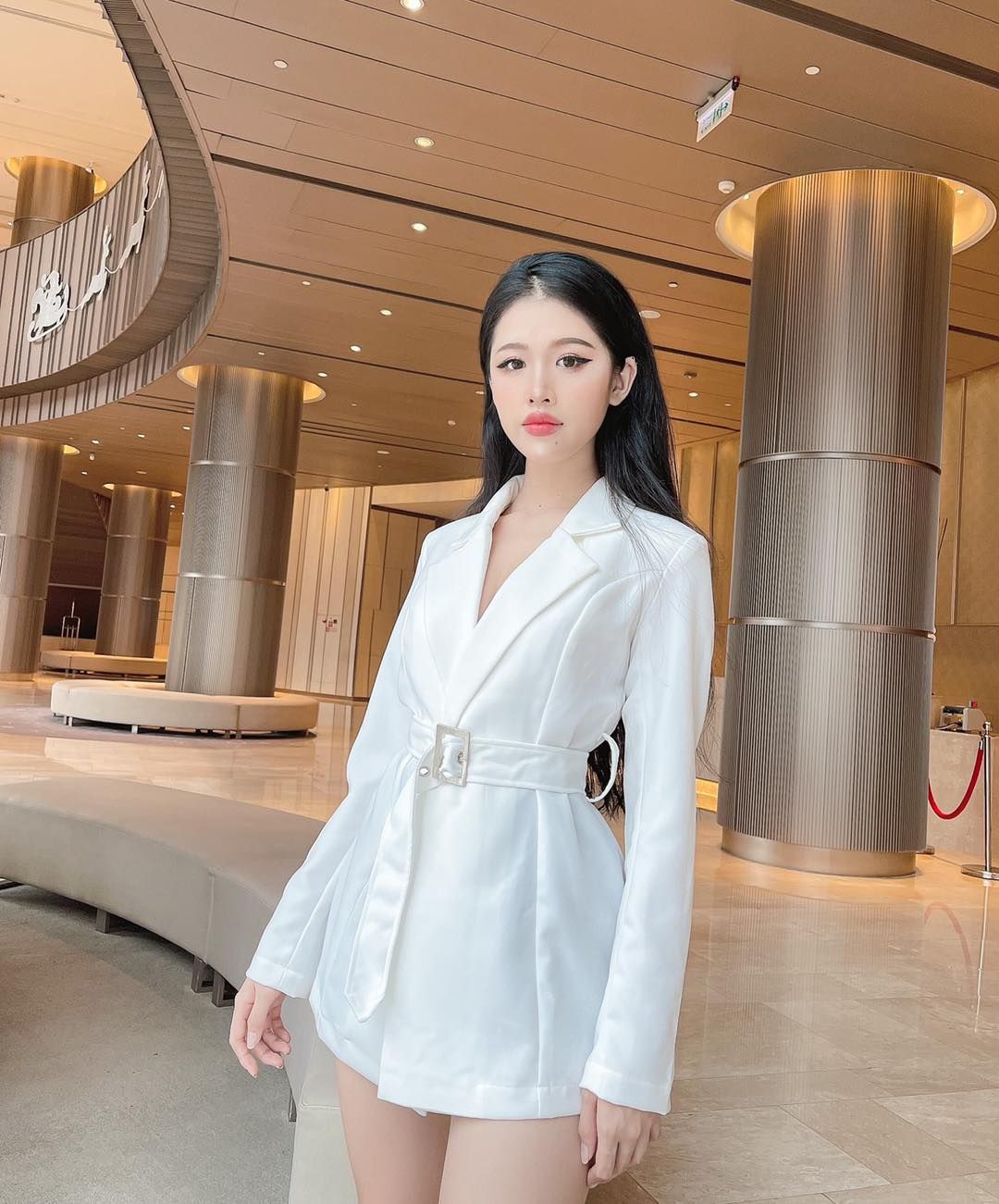 Set áo vest ngắn tay  chân váy voan tơ xòe bồng hàng Quảng Châu  Shopee  Việt Nam