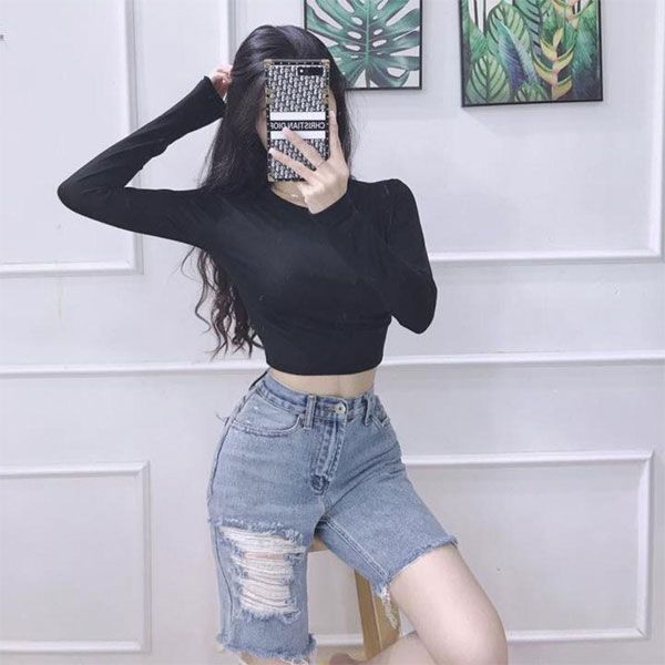  Áo Croptop Tay Dài - YA073170 