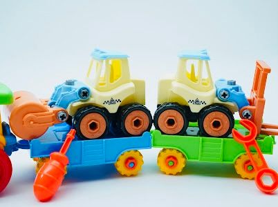  Hộp xe lửa chở 2 xe lu ủi tự láp ráp LA368L-4 