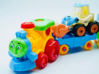  Hộp xe lửa chở 2 xe lu ủi tự láp ráp LA368L-4 