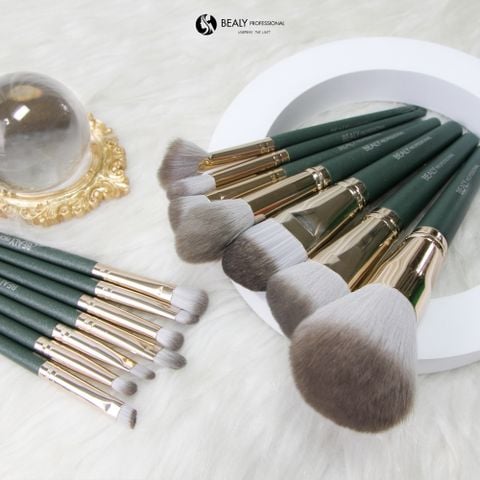  BỘ CỌ TRANG ĐIỂM CÁ NHÂN 14C XANH RÊU BEALY #2 