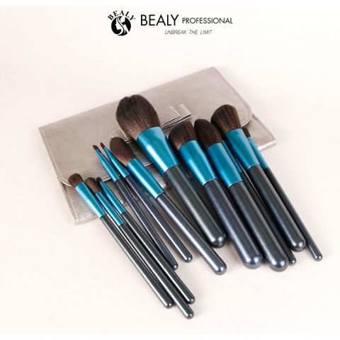  BỘ CỌ TRANG ĐIỂM CÁ NHÂN 12C_CỔ XANH DA TRỜI CÁN ĐEN ÁNH KIM 