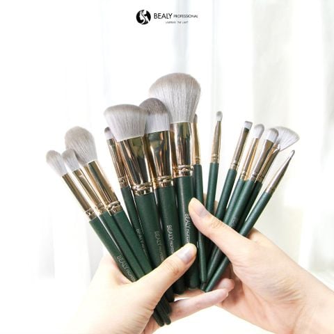  BỘ CỌ TRANG ĐIỂM CÁ NHÂN 14C XANH RÊU BEALY #2 