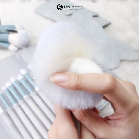  BỘ CỌ TRANG ĐIỂM CÁ NHÂN 12C CÁN TRẮNG CỔ XANH NGỌC BEALY 