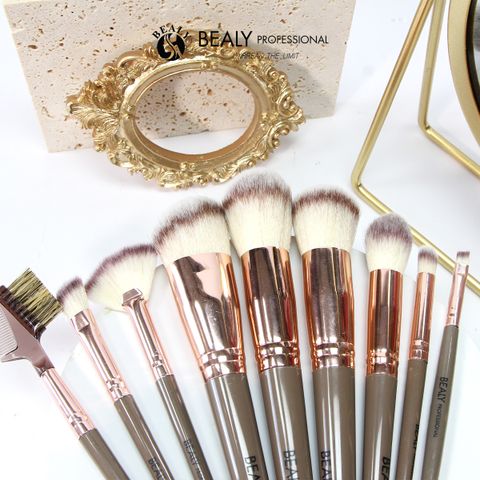  BỘ CỌ TRANG ĐIỂM CÁ NHÂN 15C VÀNG TRẦU BEALY 