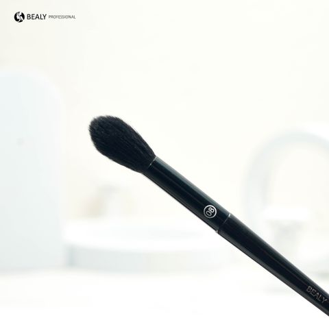  CỌ PHỦ PHẤN, HIGHLIGHT BEALY - LÔNG THÚ 32C - NO.08 