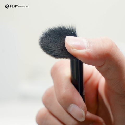  CỌ PHỦ PHẤN, HIGHLIGHT BEALY - LÔNG THÚ 32C - NO.08 