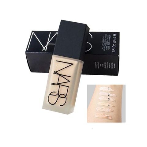  KEM NỀN NARS ALL DAY LUMINOUS WEIGHTLESS FOUNĐATION ( LIGHT 6 CEYLAN ) 