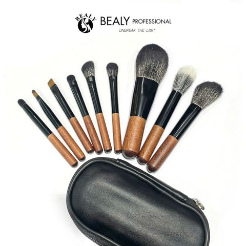  BỘ CỌ TRANG ĐIỂM CÁ NHÂN 9C TÍ HON CÁN GỖ 