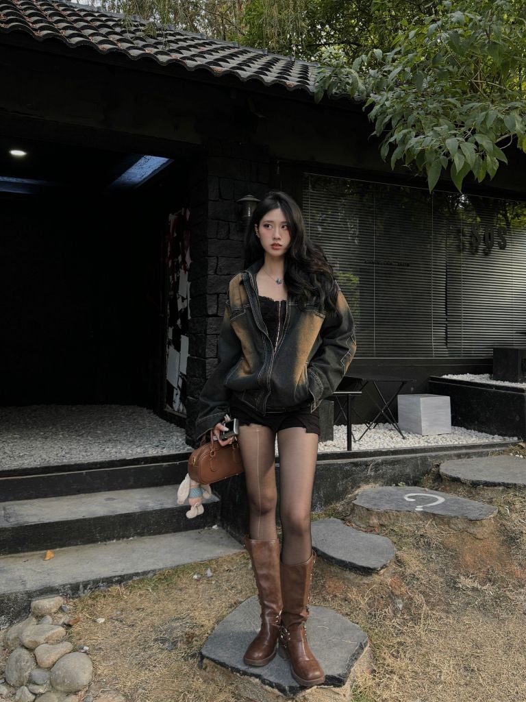  TSUN Áo Khoác Jean Denim Phối Logo Kim Loại - Indigo Washed Denim Jacket - Xanh Nâu 