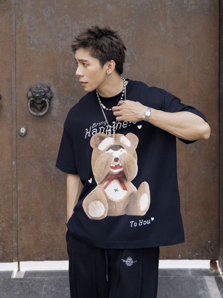  TSUN Shy Teddy Woo Tee - Black 