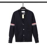  Áo khoác Cardigan nam nữ dệt kim Thom Browne 8835 chất vải len da thiết kế tay áo kẻ vạch cổ áo tim cực sang trọng 