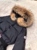  Áo Khoác Mangto Dáng Dài Lông Vũ Moncler Nữ Cổ Lông 