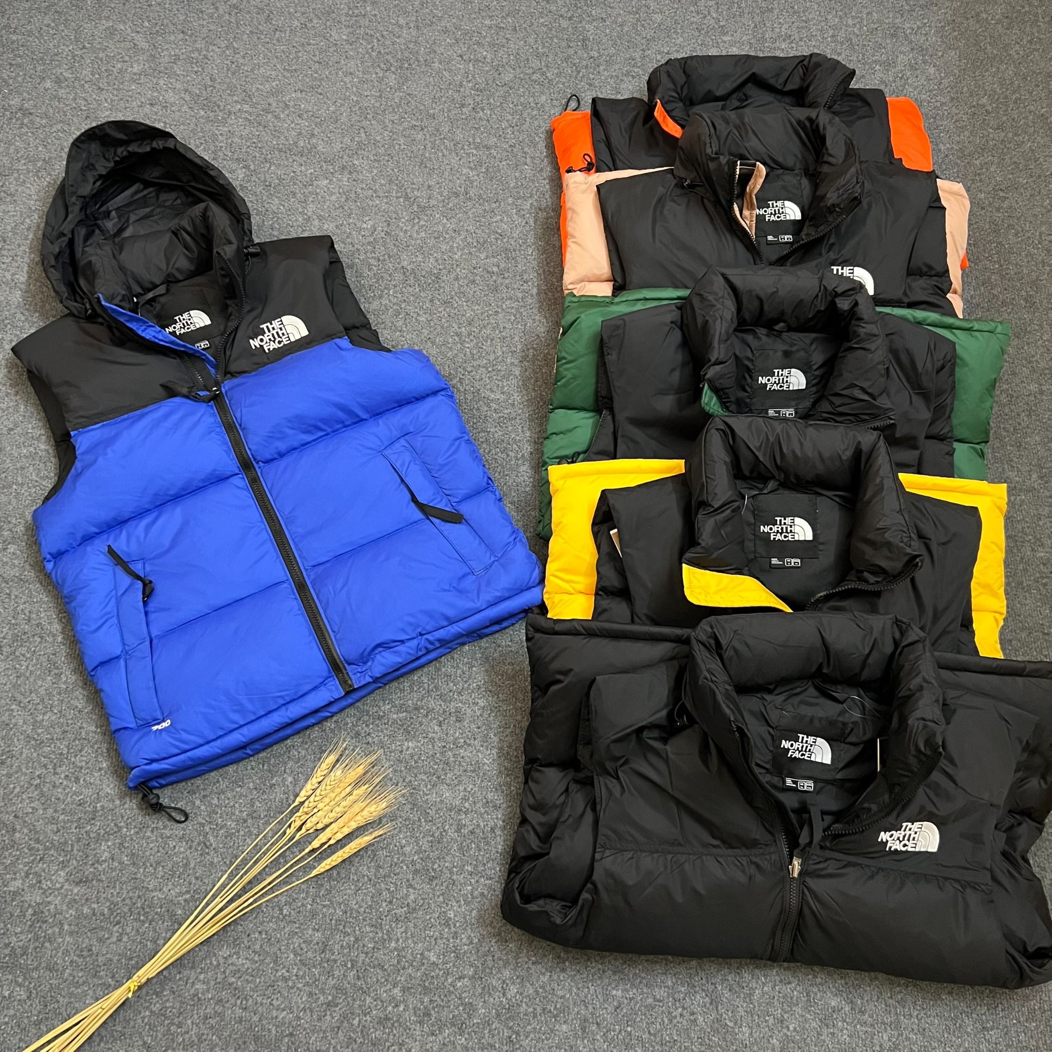  Áo Khoác Gile Lông Vũ THE NORTH FACE MEN'S 1996 RETRO NUPTSE VEST 