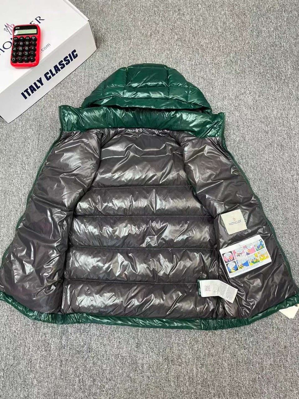  Áo Khoác Gilet Nam MONCLER BORMES DOWN VEST 