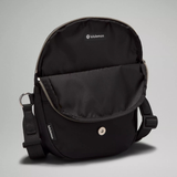  Túi Đeo Chéo LULULEMON ALL NIGHT MICRO FESTIVAL BAG 2L ZIP TOP Chống Thấm Nước Bền Bỉ Nhẹ Nhàng 