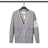  Áo khoác cổ tim Cardigan nam nữ dệt kim Thom Browne 4-Bar 8861 chất vải nỉ len cao cấp thiết kế tay áo kẻ sọc cực sang 