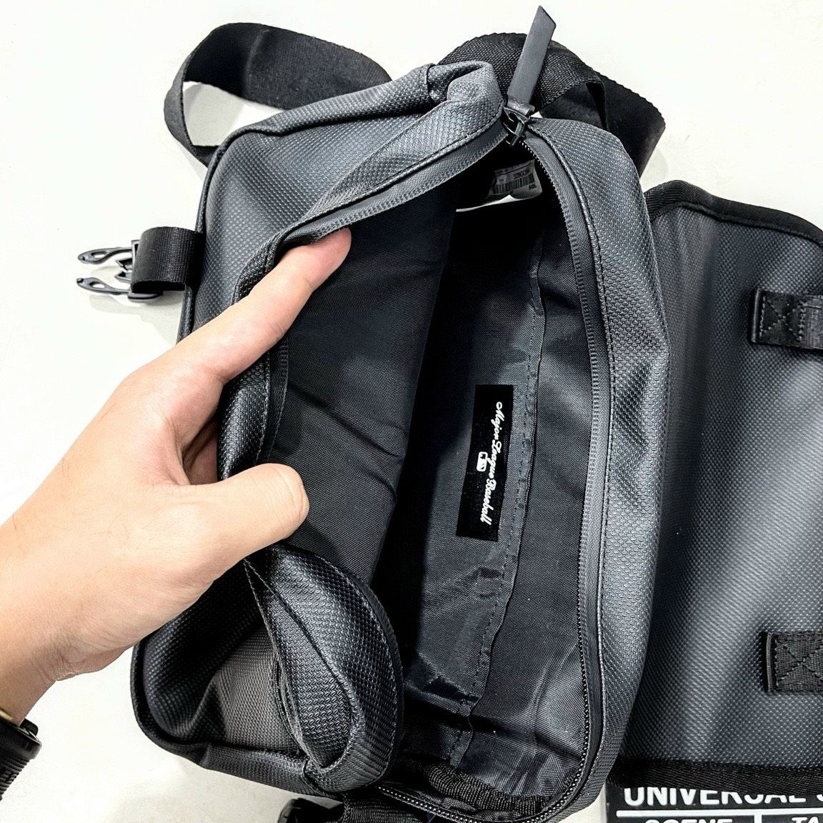 Túi cặp nách MLB Auth Tủ Nhà Lam #24 Túi cặp nách MLB Auth Tủ Nhà Lam