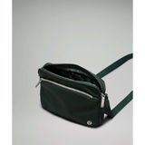  Túi Đeo Chéo LULULEMON CITY ADVENTURER CROSSBODY 2.5L Siêu nhẹ dành cho Nữ HÀNG VN XUẤT KHẨU 