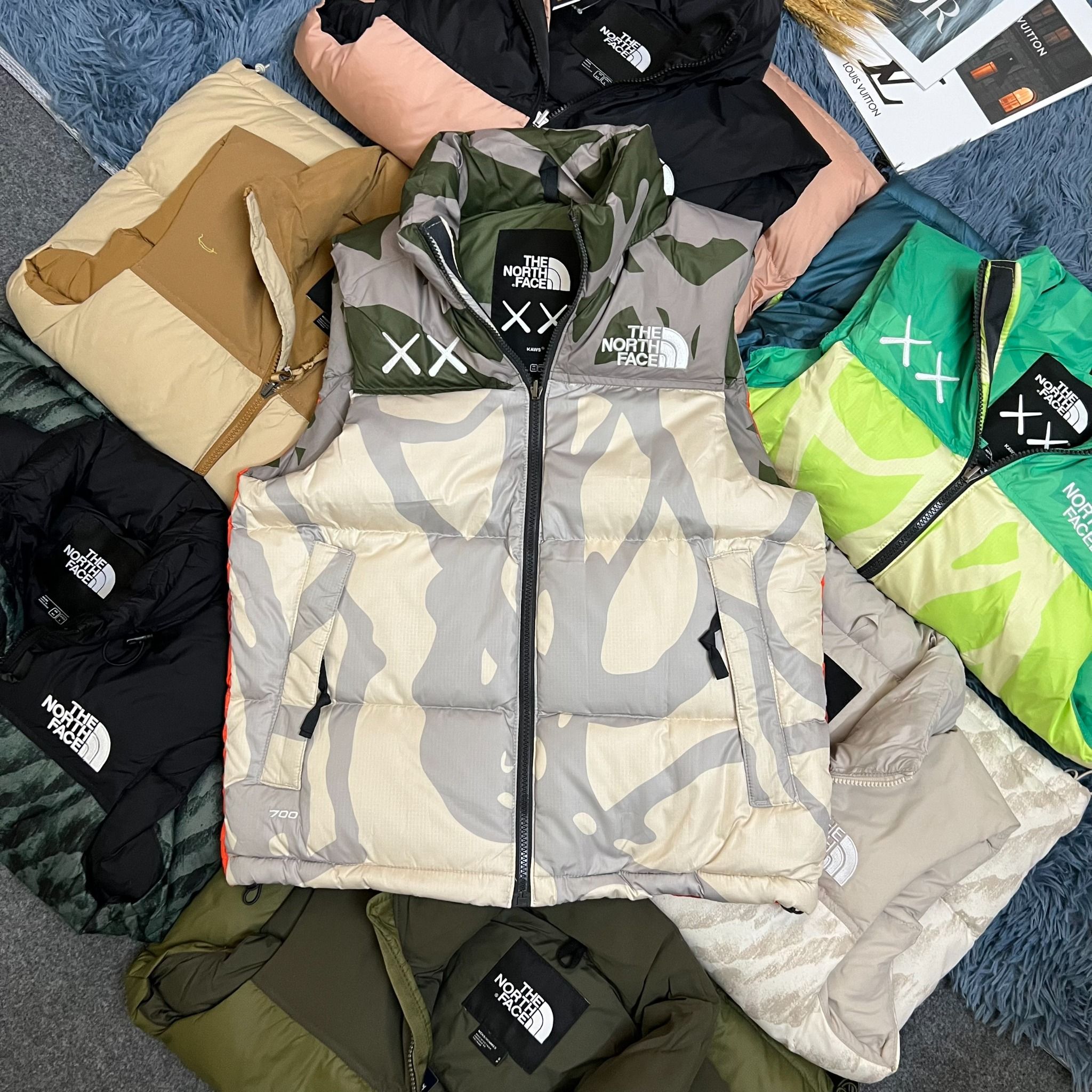 Áo Khoác Gile Lông Vũ THE NORTH FACE MEN'S 1996 RETRO NUPTSE VEST 