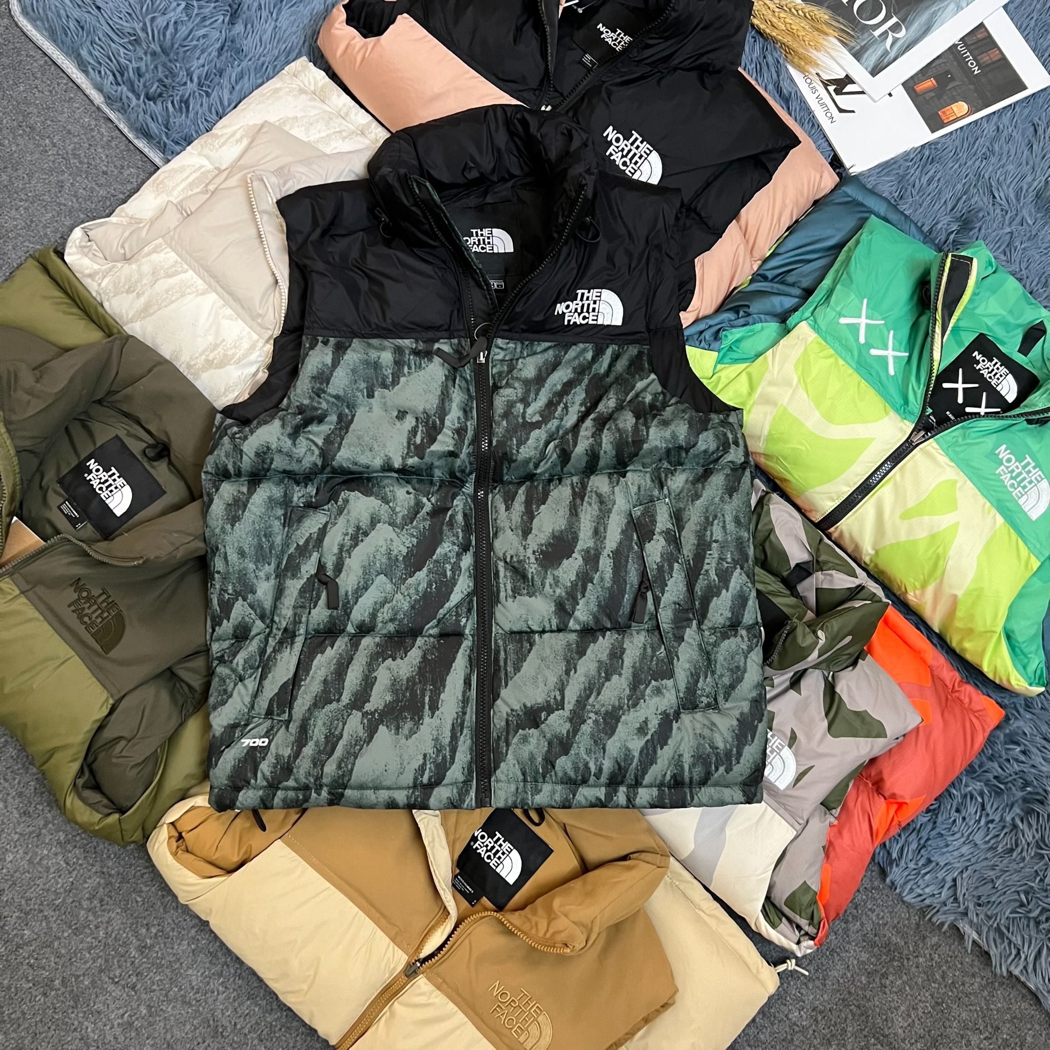  Áo Khoác Gile Lông Vũ THE NORTH FACE MEN'S 1996 RETRO NUPTSE VEST 