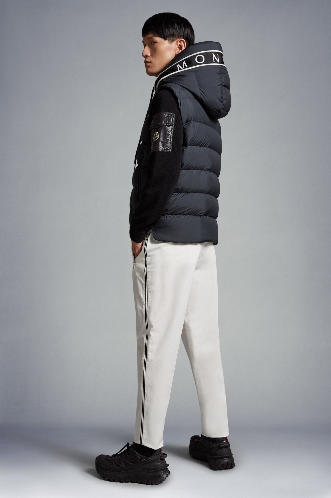  Áo Khoác Gile MONCLER CARDAMINE DOWN VEST 