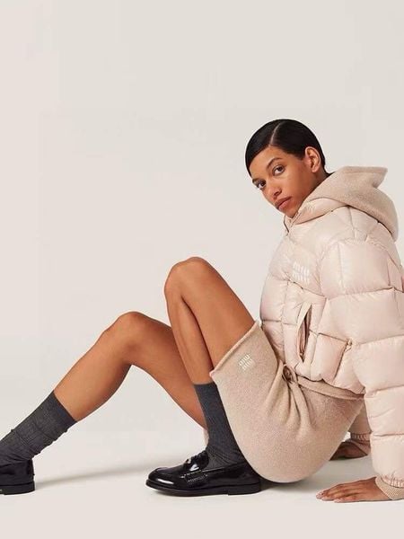  Áo Khoác Phao - Thời Trang Nữ Miu Miu Cropped nylon Down Coat Mùa Đông Chống Thấm Nước 
