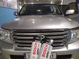  Bộ gạt mưa mềm BOSCH AEROTWIN xe Toyota LandCruiser  kích thước bên lái 24 INCH (60cm) bên phụ 22 INCH (55cm) 