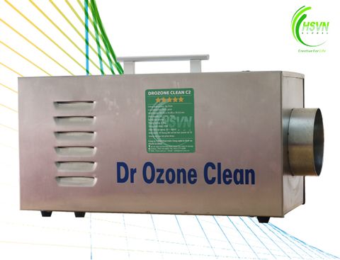 Máy khử mùi DrOzone Clean C2 khử mùi xe hơi bằng khí ozone