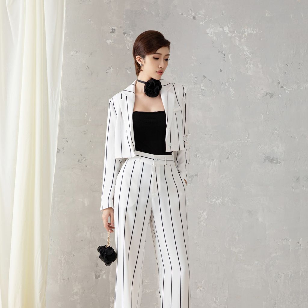  White Vest W Black Lines - Áo Vest Trắng A11291 