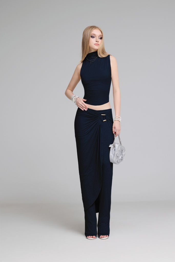  TIME DARK BLUE SLEEVELESS TOP - ÁO XANH ĐEN S720 