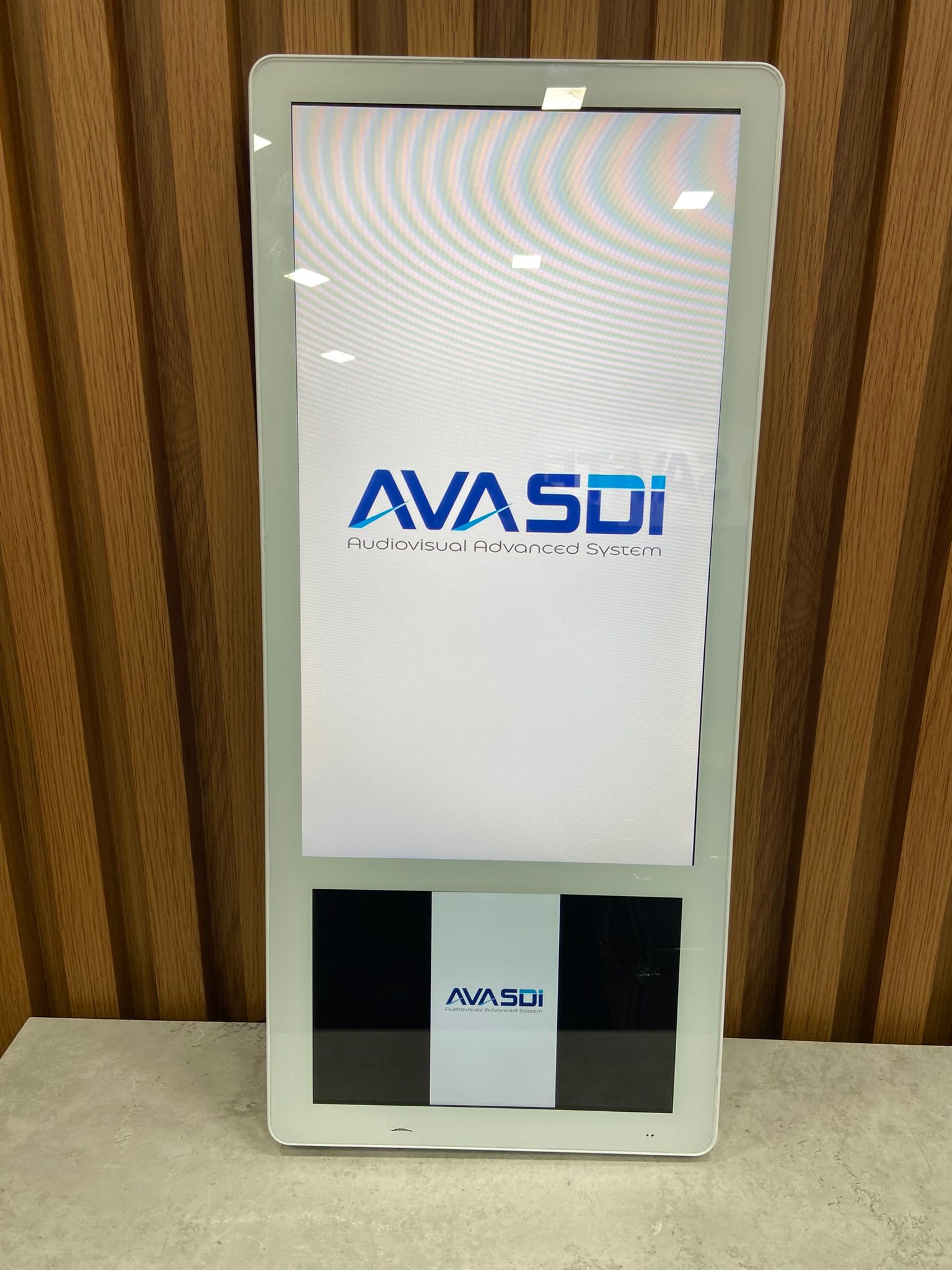  Màn hình quảng cáo thang máy AVASDI EAD Series 